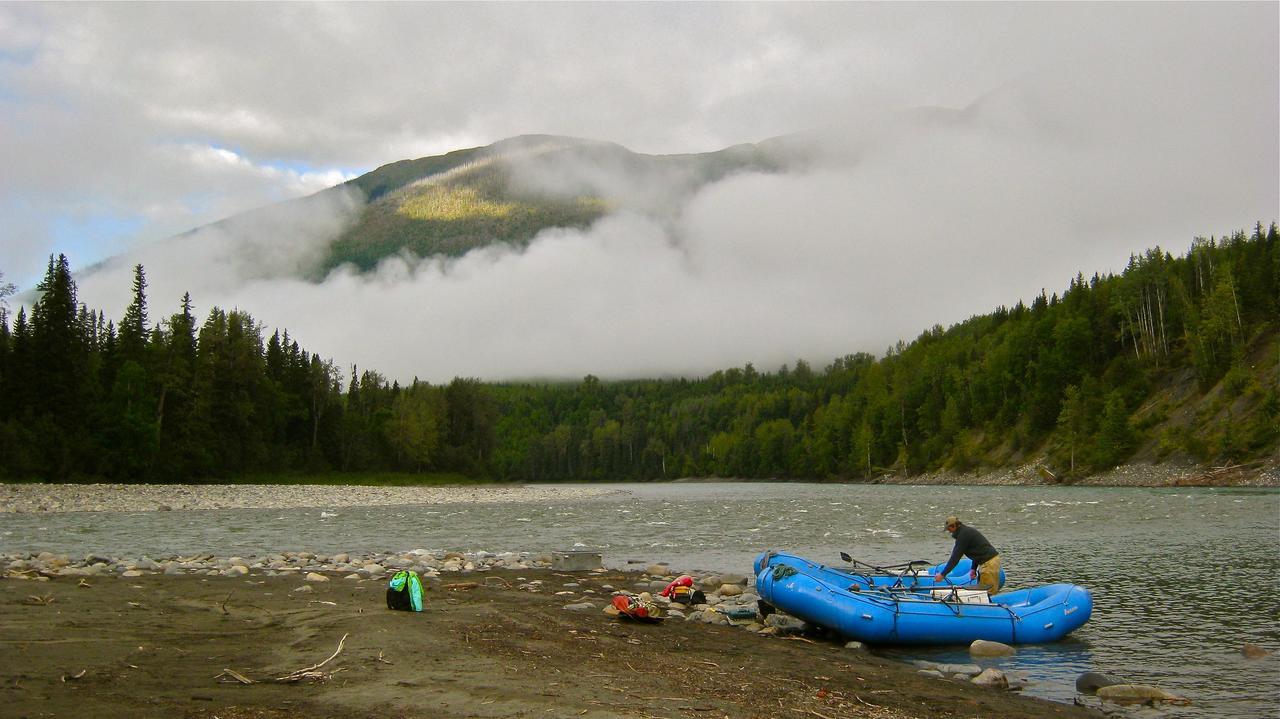 Bear Claw Lodge Kispiox Екстериор снимка