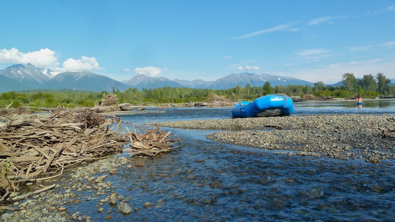 Bear Claw Lodge Kispiox Екстериор снимка