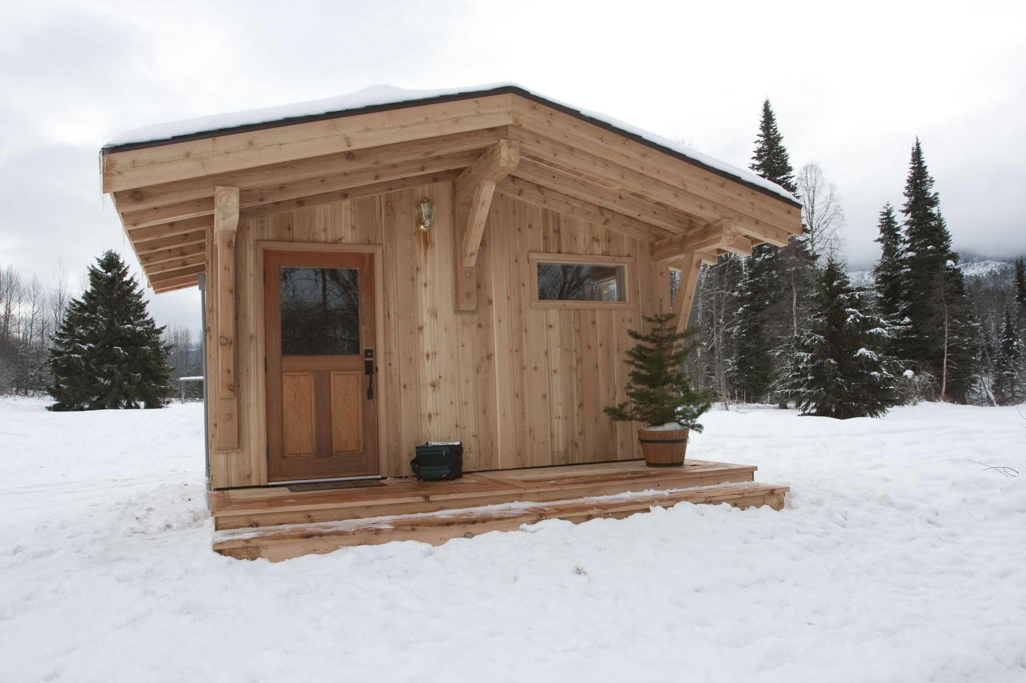 Bear Claw Lodge Kispiox Екстериор снимка