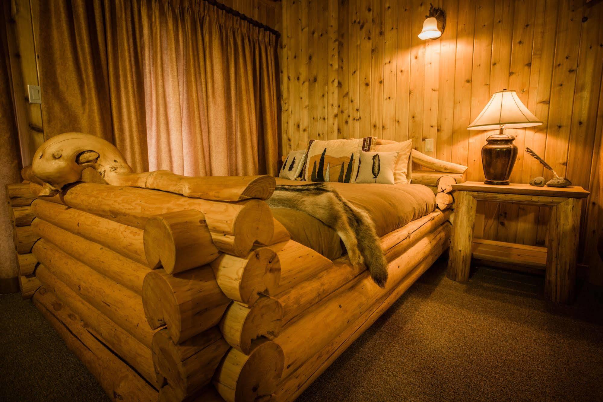 Bear Claw Lodge Kispiox Екстериор снимка